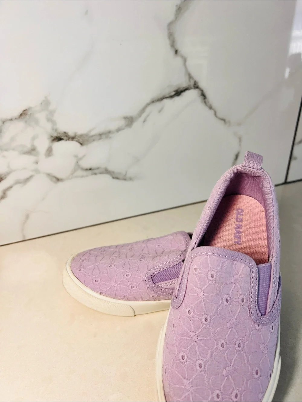 Old Navy Lavender Slip-On Eyelet Sneakers for Kids